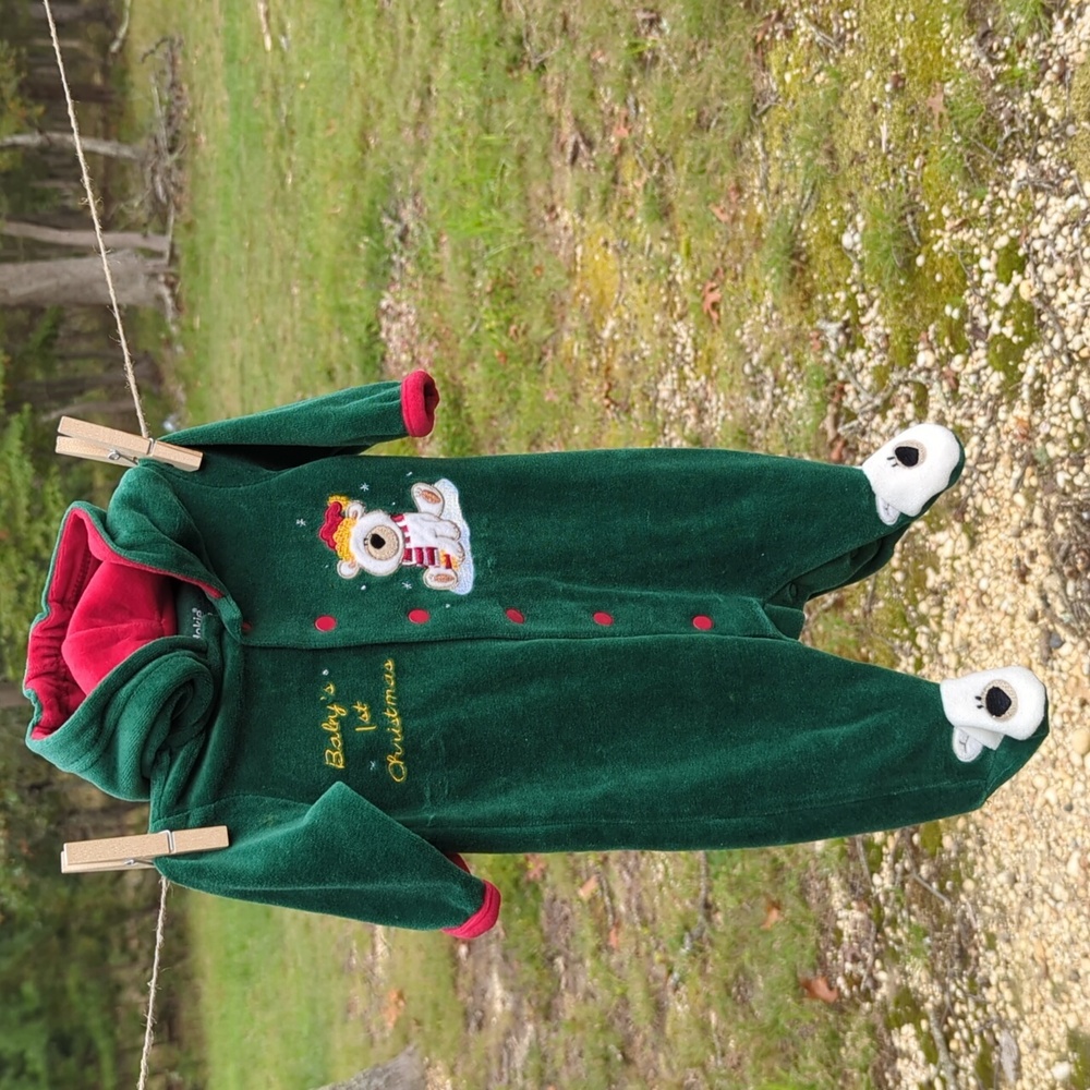 Baby's First Christmas Green Onesie with‎ Bear Design Newborn